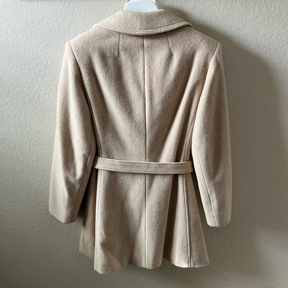 Women’s Beige Wool Blend Double Breasted Peacoat Belted Trench Coat Medium - Picture 7 of 15